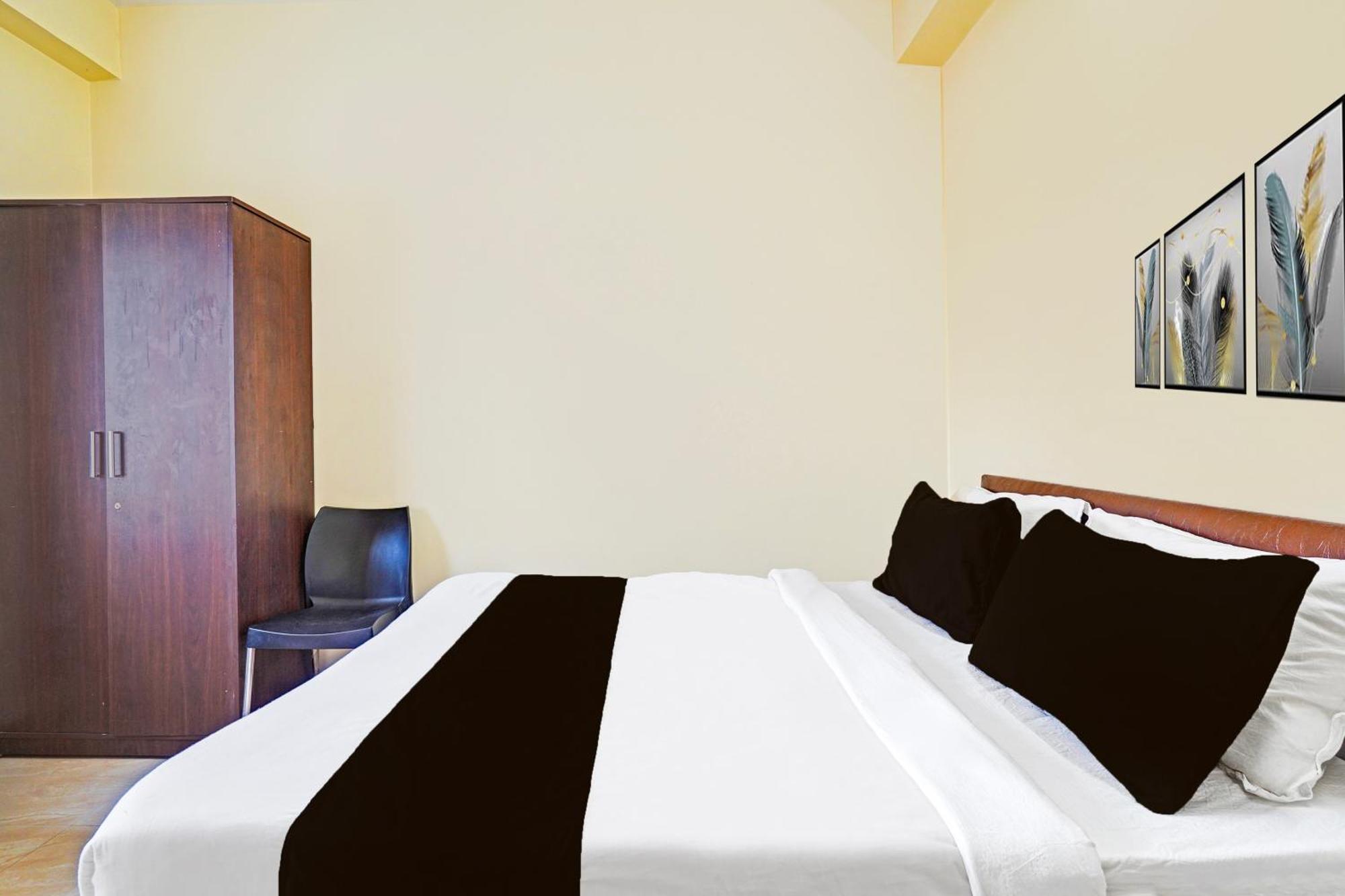 Super Hotel O Srigandhakavalu Formerly Chamundeshwari Lodging Jālahalli Buitenkant foto