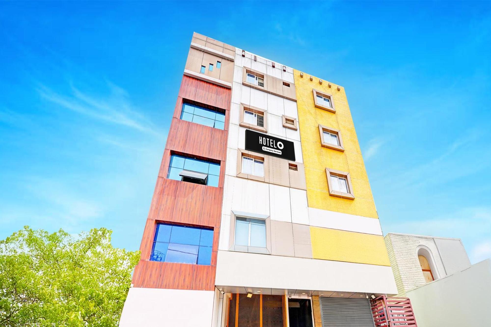 Super Hotel O Srigandhakavalu Formerly Chamundeshwari Lodging Jālahalli Buitenkant foto
